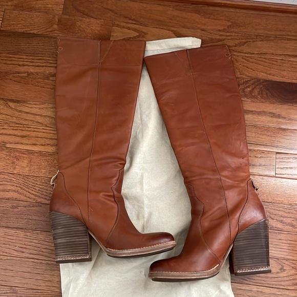 Timberland Womens Boot Company Marge Tall A1SH8919 - Picture 2 of 9